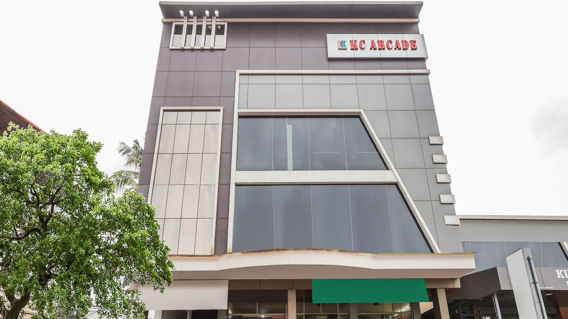 Apartment Hotel O Kc Arcade Kochi